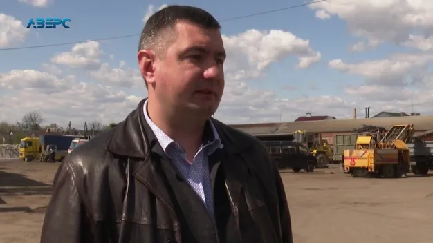 У Луцьку знову смердить: шукають причини (відео)