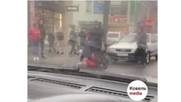 Повалив на асфальт: у Ковелі посеред дороги зчепилися двоє чоловіків (відео)