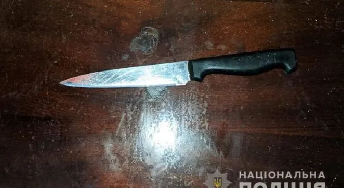 У Ковелі п'яний чоловік напав з ножем на знайомого – він помер