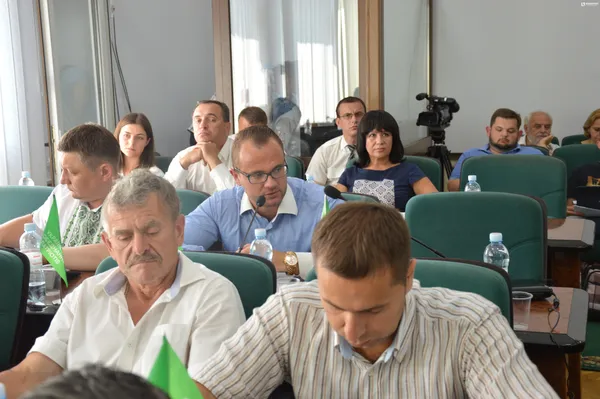 «Замінування», фракція «Микола» і футбол: чим здивувала 10 сесія Луцькради