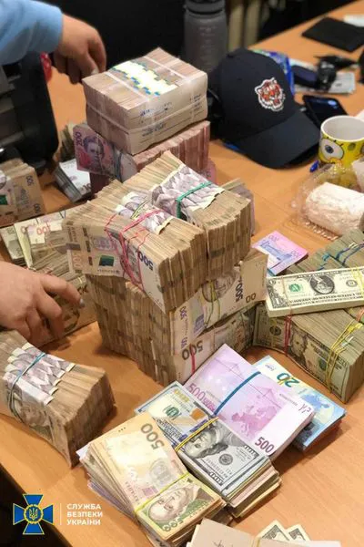 На Київщині ліквідували канал переправлення грошей з рф для ворожих агентів (фото, відео)