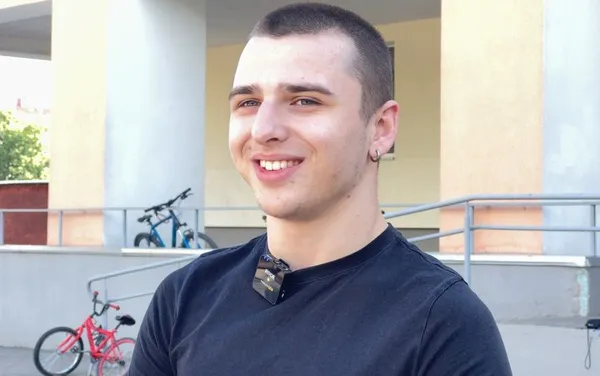 «Хочеться, щоб нами любувалися»: як луцькі школярі готуються до випускного дзвоника (фото, відео)