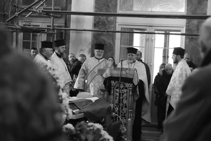 Загинув на Донеччині: у Луцьку попрощалися з розвідником Едуардом Ковальчуком (фото)