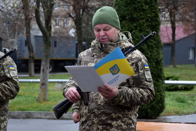 У Луцьку новобранці Волинського прикордонного загону склали присягу (фото)