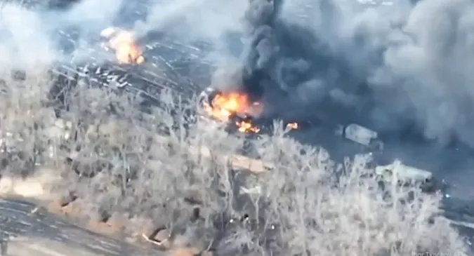 Артилеристи 14 ОМБр знищили колону російської техніки на Харківщині (відео)