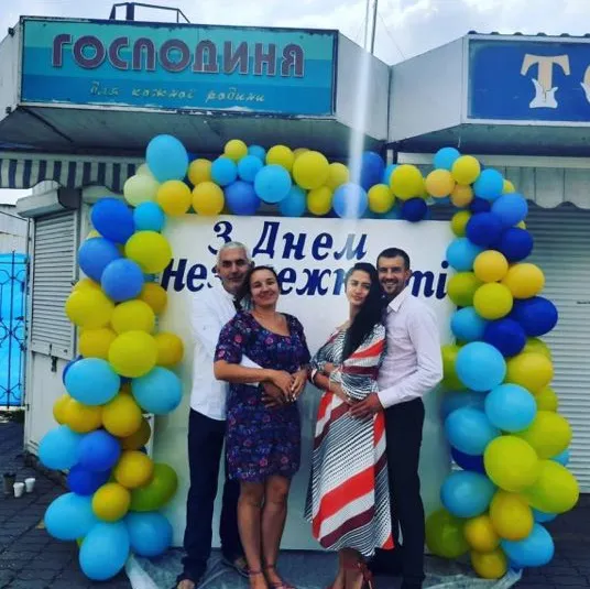 Синьо-жовті балкони Луцька: День Незалежності на фото під іншим кутом
