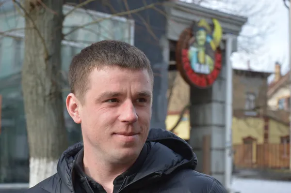 Квіти, прикраси і гарний настрій: що дарують жінкам на 8 березня у Луцьку (фото)