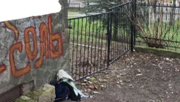 У центрі Луцька – графіті з рекламою наркотиків (фото)