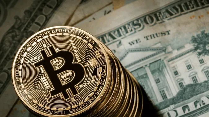 Bitcoin продовжує бити рекорди
