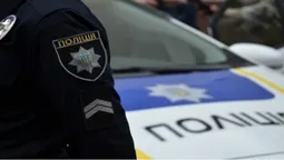 На Волині патрульні допомогли розгубленій літній жінці повернутися додому