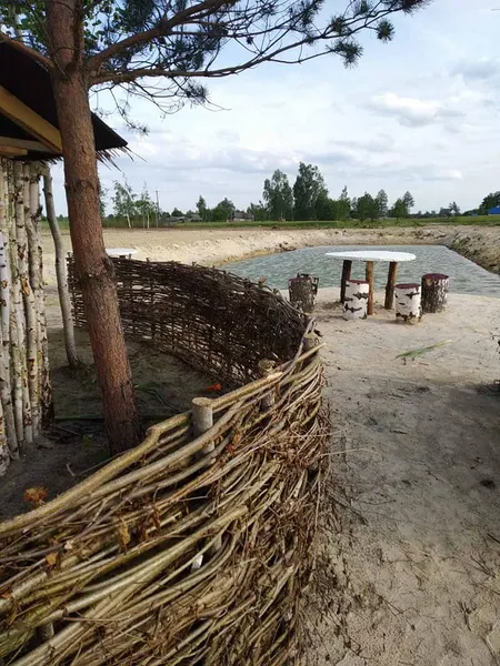 На Волині селяни облаштували зону відпочинку на місці смітника (фото)