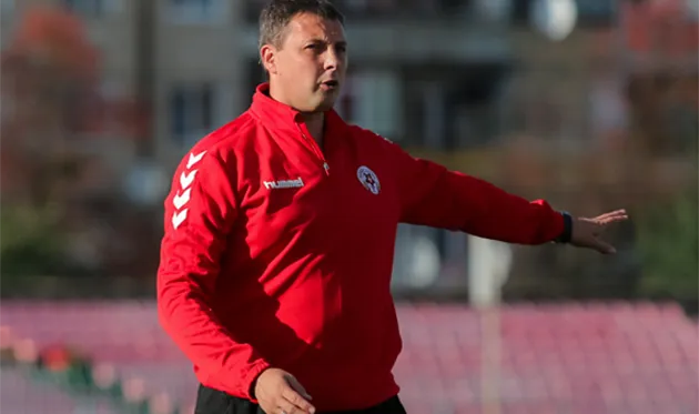 Тренер ФК «Волинь» прокоментував скандальну гру із «Карпатами»