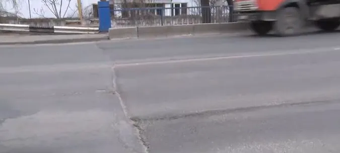 У квітні планують продовжити ремонт мосту на Ковельській (відео)