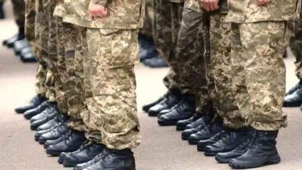 Луцьким контрактникам виплатять по 5 тисяч гривень допомоги
