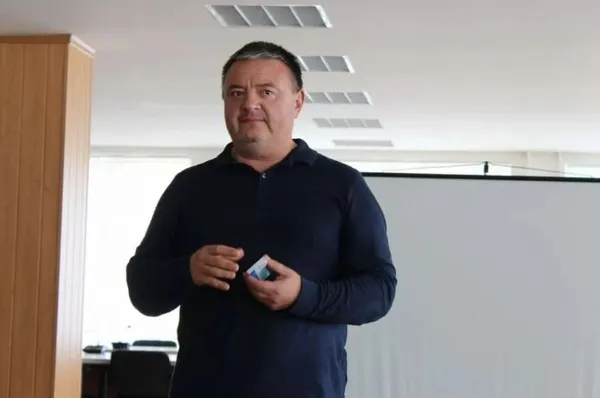 Ігор Гнетньов