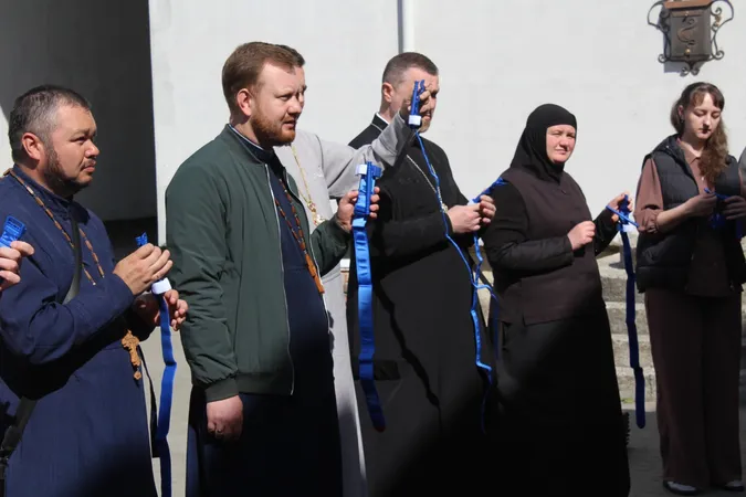 Рятівники у рясі: у Луцьку капелани вчаться рятувати не лише душі, а й життя (фото)