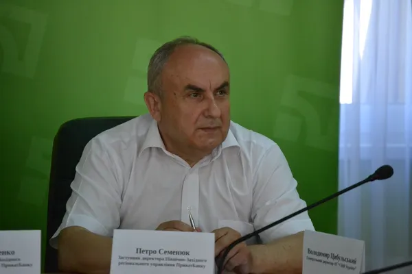 Петро Семенюк