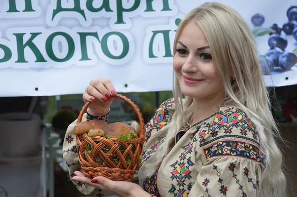 Куди ж без грибочків
