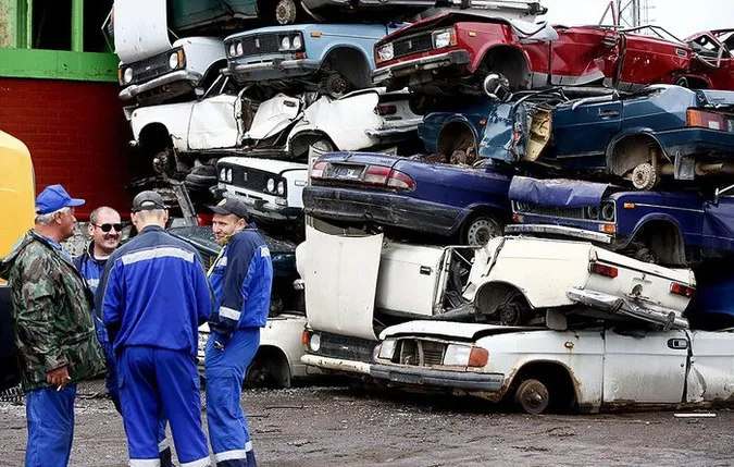В Україні хочуть заборонити російські автомобілі 