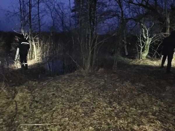 Залучили водолазів: на Камінь-Каширщині другий день шукають зниклу 17-річну дівчину (фото)