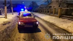 У Луцьку «опель» збив бабусю, яка переходила дорогу (фото, відео)