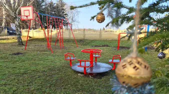 У Піддубцях за кошти інвестора встановили новий ігровий комплекс (фото)