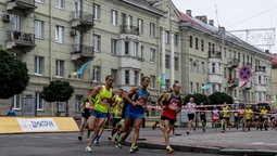 Показали вражаюче відео півмарафону в Луцьку (ВІДЕО)