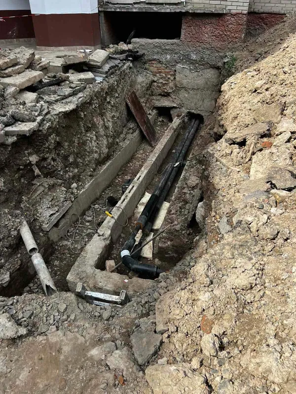 Готуються до опалювального сезону: у Нововолинську замінили аварійні ділянки тепломережі