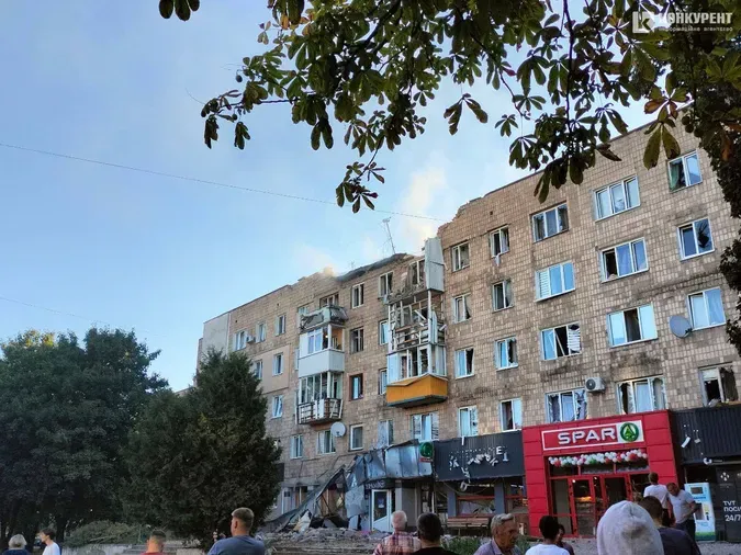 Осколкові поранення: у якому стані потерпілі від ворожого удару по будинках в Луцьку