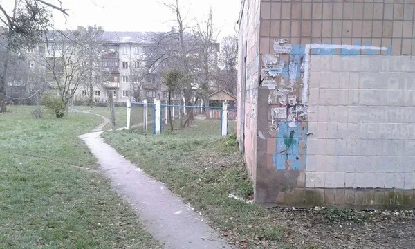 Луцьких комунальників змусили прибрати за собою (фото)