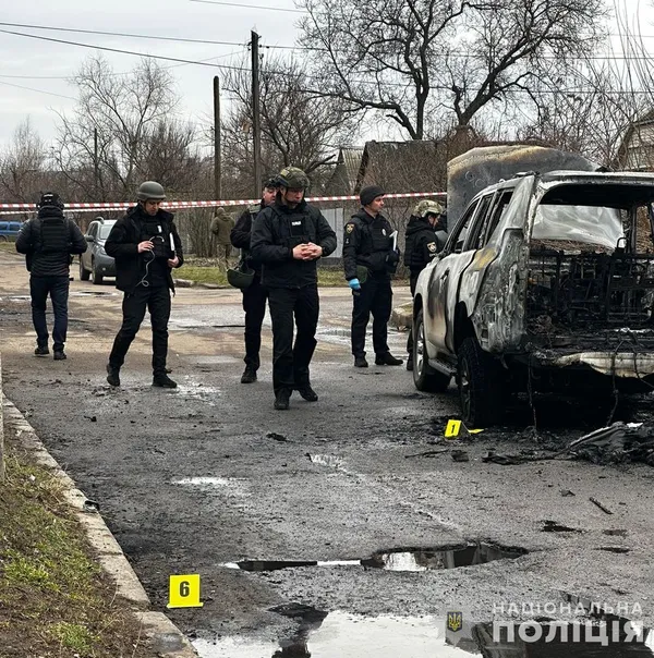 У Нікополі розстріляли авто заступника мера – він загинув (фото)