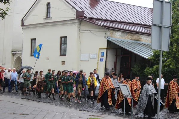 У Луцьку вшанували пам'ять розстріляних в 1941 році в'язнів тюрми (фото)