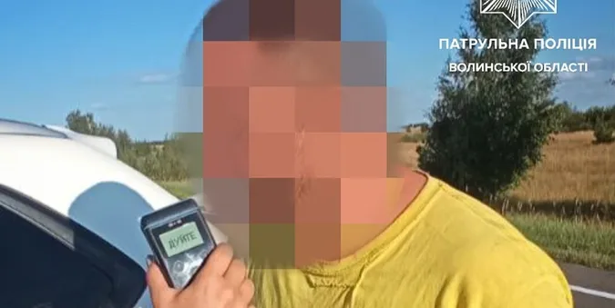 На Волині патрульним «здали» п'яного водія (фото)