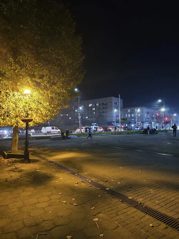 По-особливому спокійний: у мережі показали світлини вечірнього Луцька (фото)