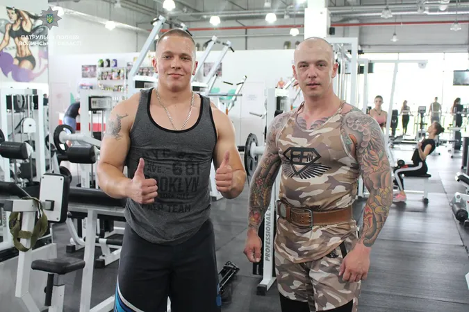 Волинські патрульні братимуть участь на чемпіонаті зі стронгмену (фото)
