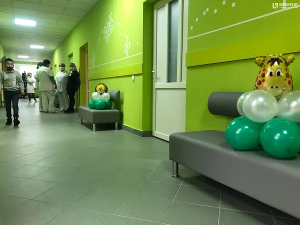У Луцьку відкрили нове стоматологічне відділення для дітей (фото, відео)