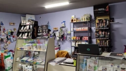У Луцьку за пів мільйона продають зоомагазин (фото)