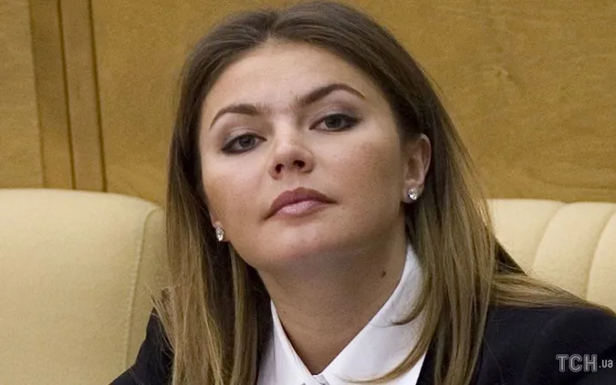 Коханка путіна не засмутиться: чому Кабаєвій не страшні санкції