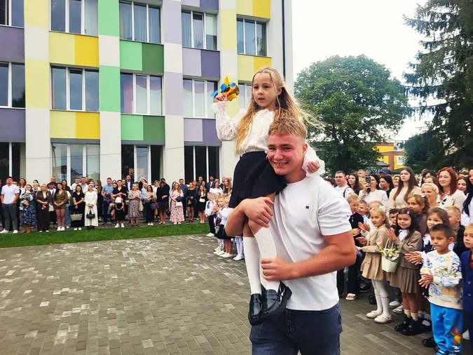 Перший дзвоник, діти та реформи: як у Ковелі відзначили 1 вересня (фото)