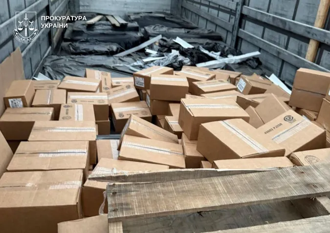 На Волині намагались ввезти понад 16 тонн БАДів під виглядом гуманітарної допомоги (фото)