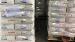 Через «Ягодин» везли контрабандний какао-порошок на майже 5 мільйонів гривень (фото)