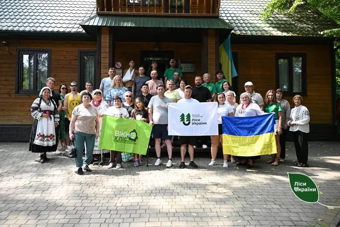 Аромат літа й тиша лісу: на Волині провели незвичайну реабілітацію для військових (фото)