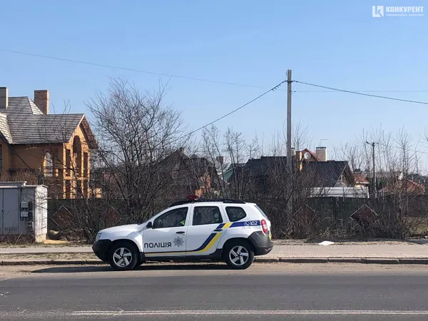 На Дубнівському кільці в Луцьку встановлюють блокпост (фото)