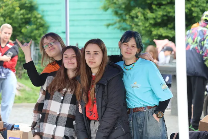 Забіг кликунів у Луцьку: як це було (фото)
