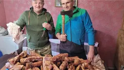 Волонтер з Волині відправив півтори тонни копченого м'яса для військових (відео)