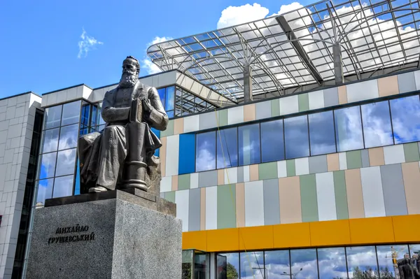 Кінотеатр «Промінь»: знищене обличчя чи естетика нового часу 