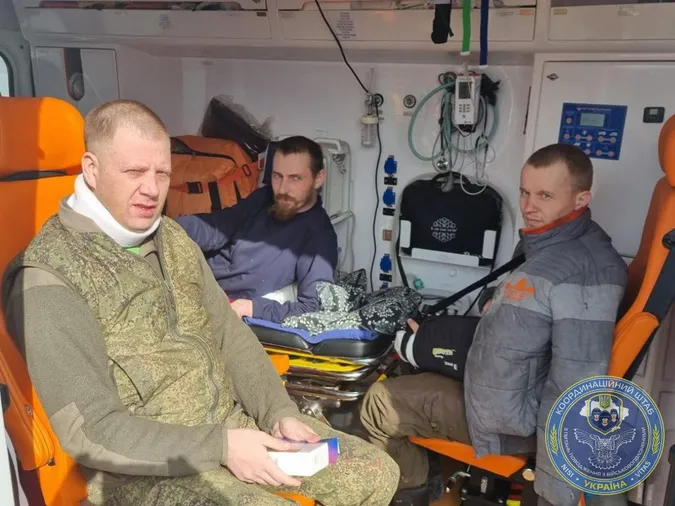 Репатріація: Україна передала РФ усіх важкопоранених полонених (фото)