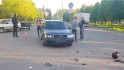 У Ковелі скутерист в'їхав у авто – є постраждалі (фото)