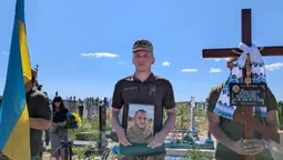 На Волині попрощалися із 30-річним Героєм Віталієм Ксьондзиком (фото)