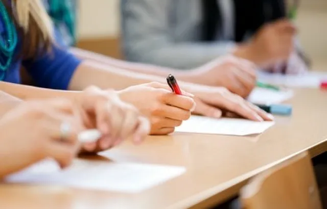 Студенти коледжів та технікумів будуть здавати ЗНО